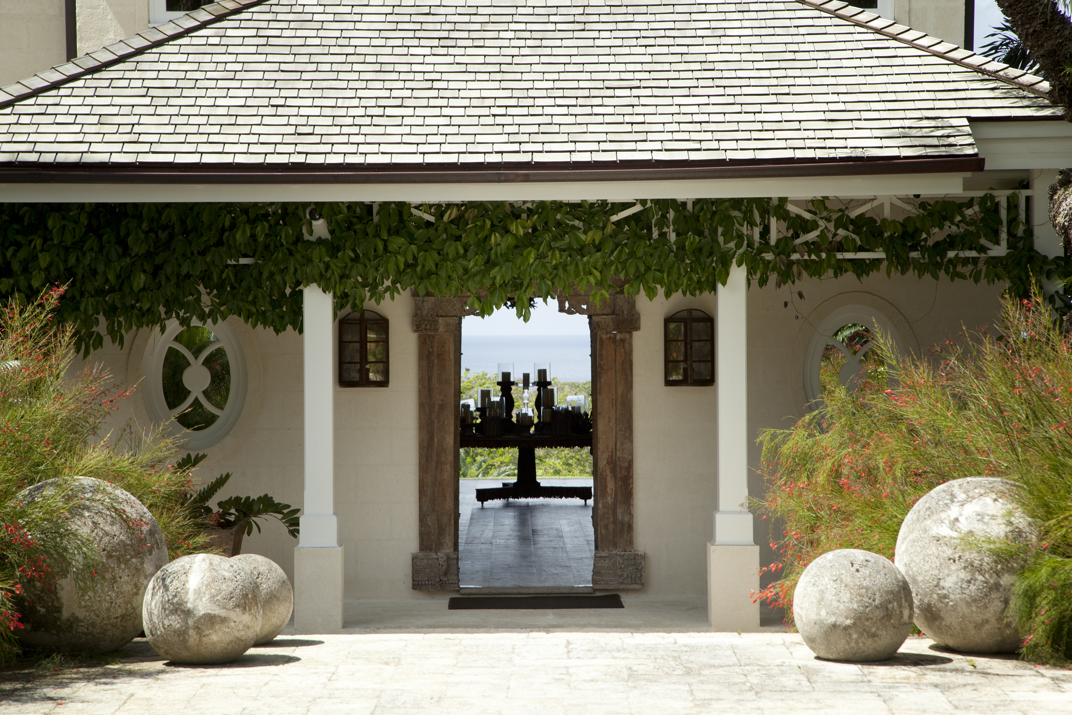 A close up shot of the exterior of Rossberry.