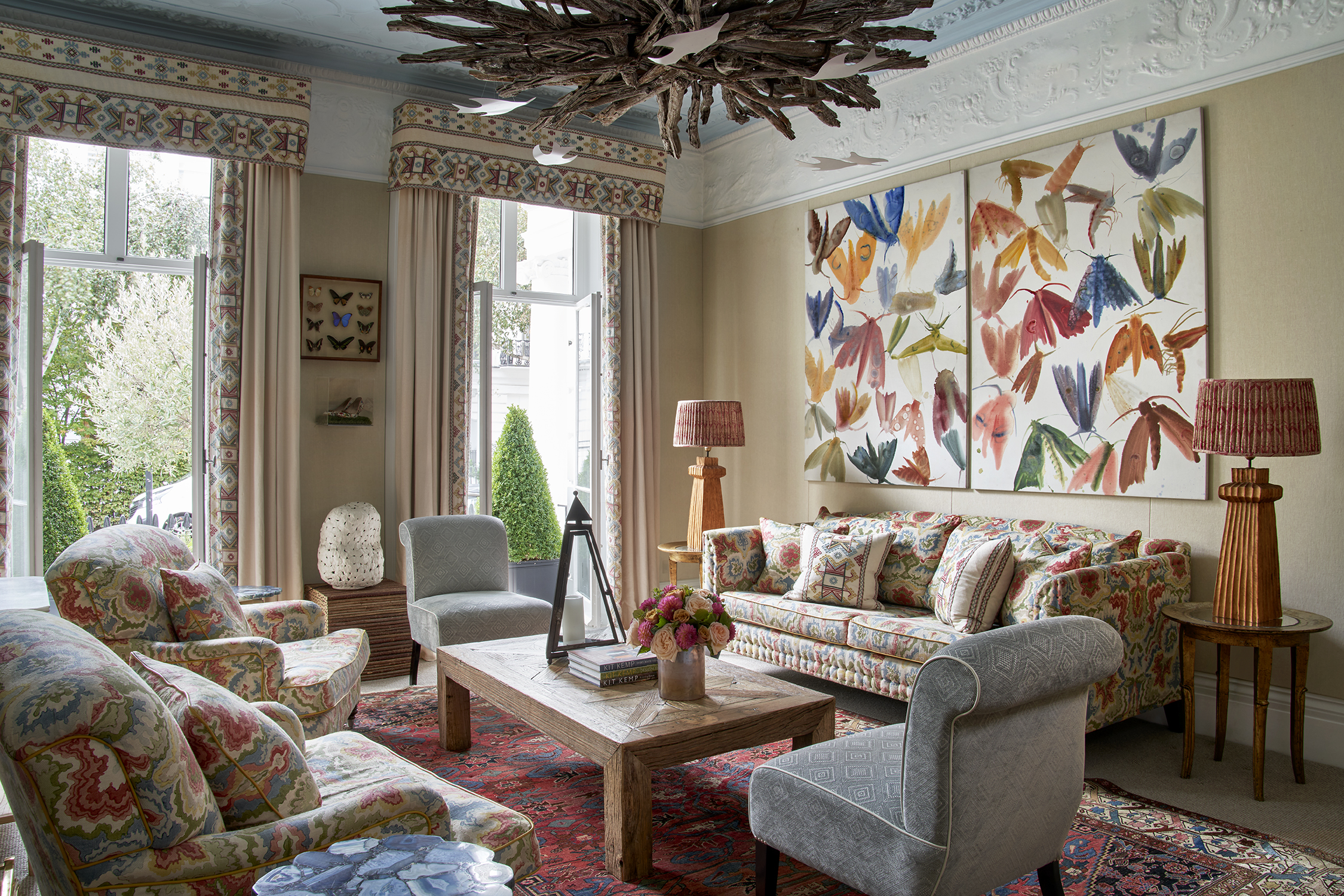 Wide shot of the Drawing Room at Number Sixteen