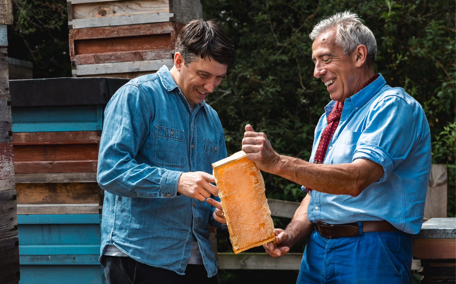 Head Chef Joe Fox with Bermondsey Street Bees Founder Dale Gibson examining a piece of honeycomb